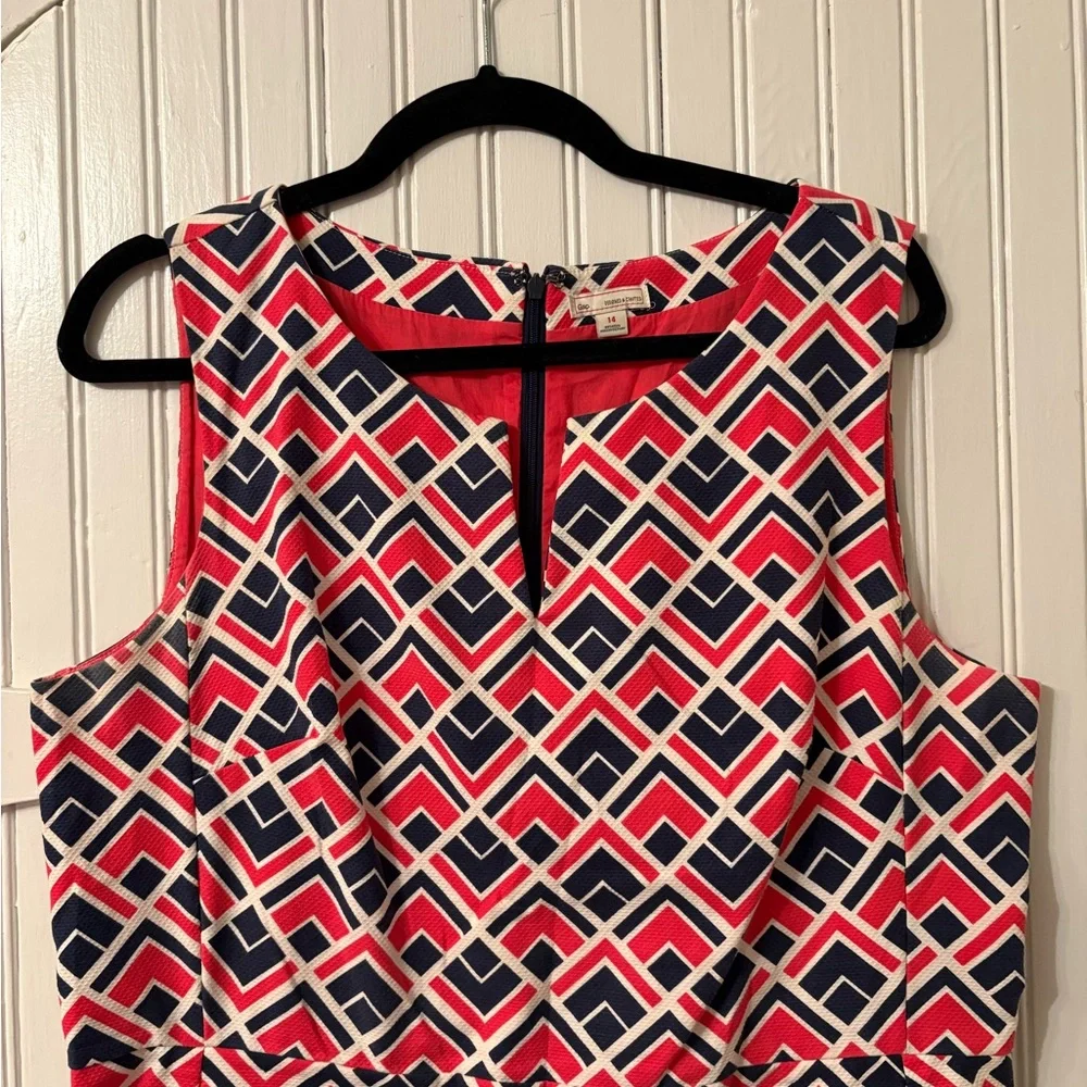 GAP A-Line Geometric Print Dress | Size 14 | Coral, Navy, White - Picture 3 of 11